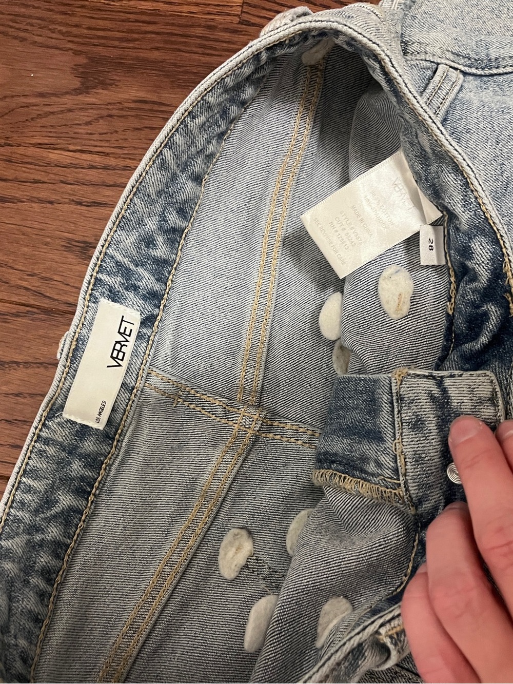 Vervet light wash jeans - Picture 5 of 5